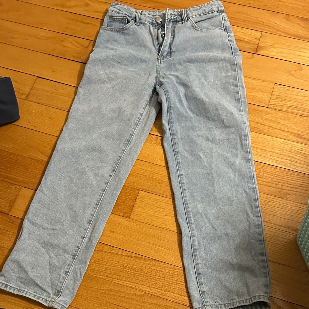 SHEIN Light Wash Straight Leg Jeans